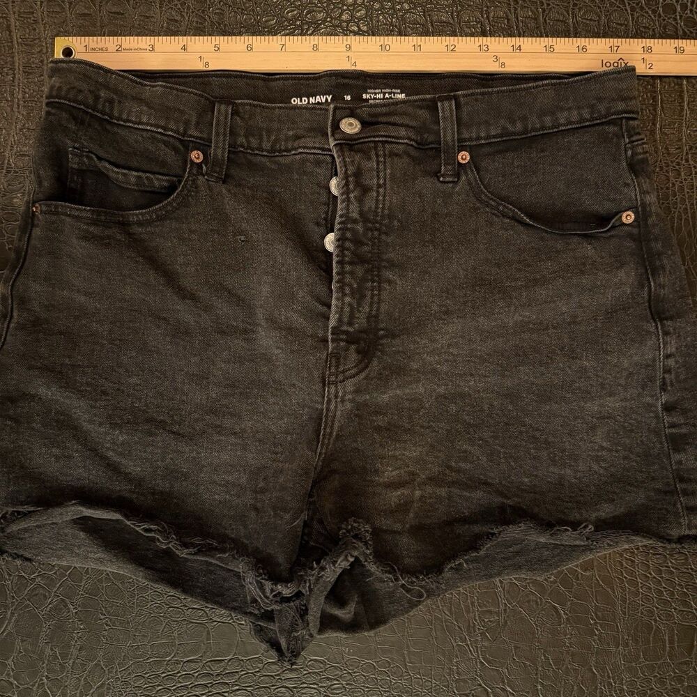 Old Navy Womens Size 16 Black Denim Shorts Button Fly Sky Hi A Line